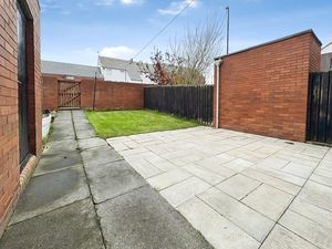 Photo 6- click for photo gallery